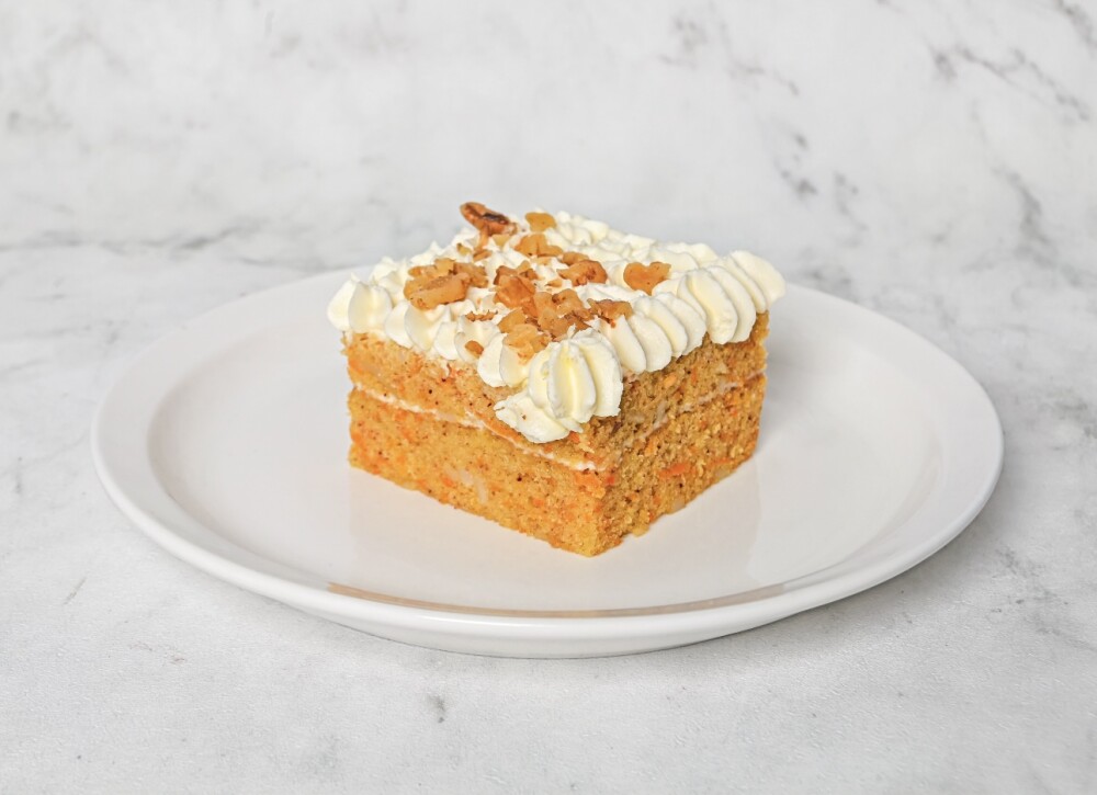 Square-CARROT CAKE